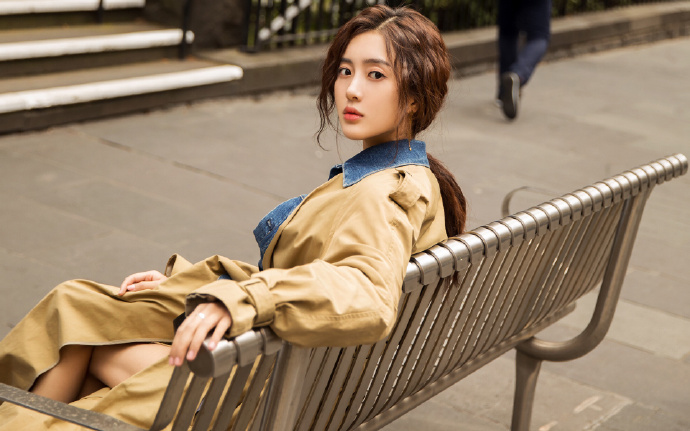 芬兰总统化名参加铁人三项 获得亚军　